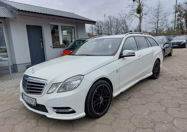 Mercedes-Benz Klasa E cena 45000 przebieg: 277891, rok produkcji 2010 z Zamość małe 352